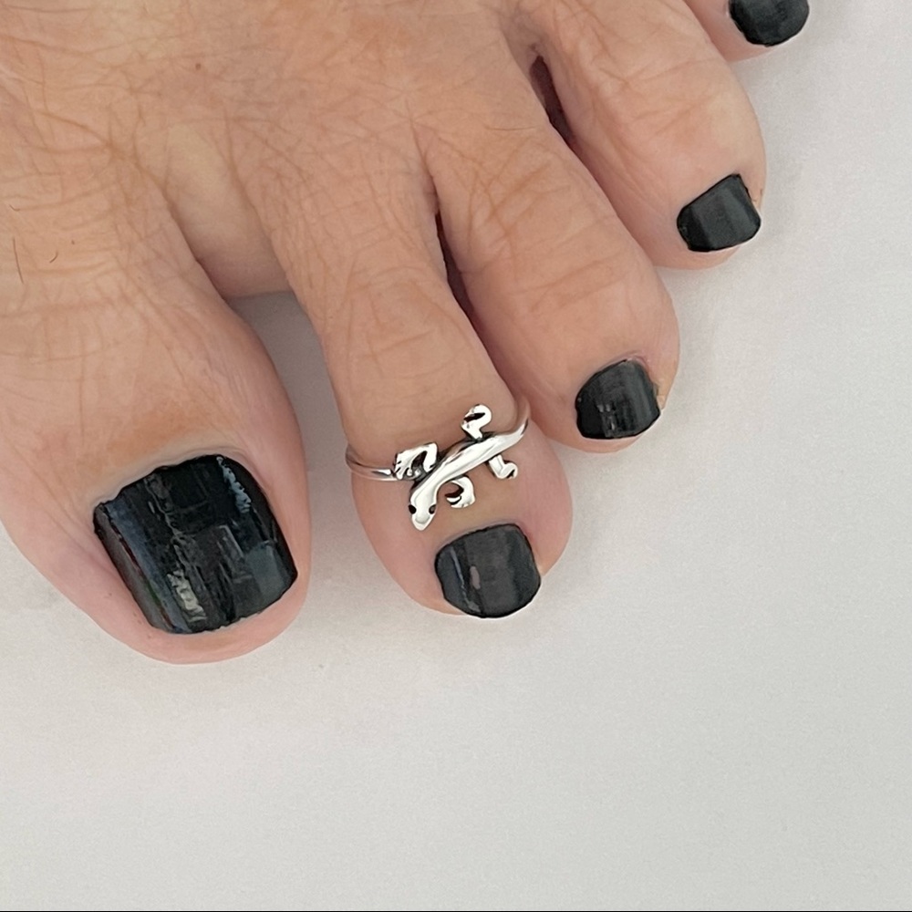 Sterling Silver Lizard Toe Ring, Silver Gecko Rin… - image 1